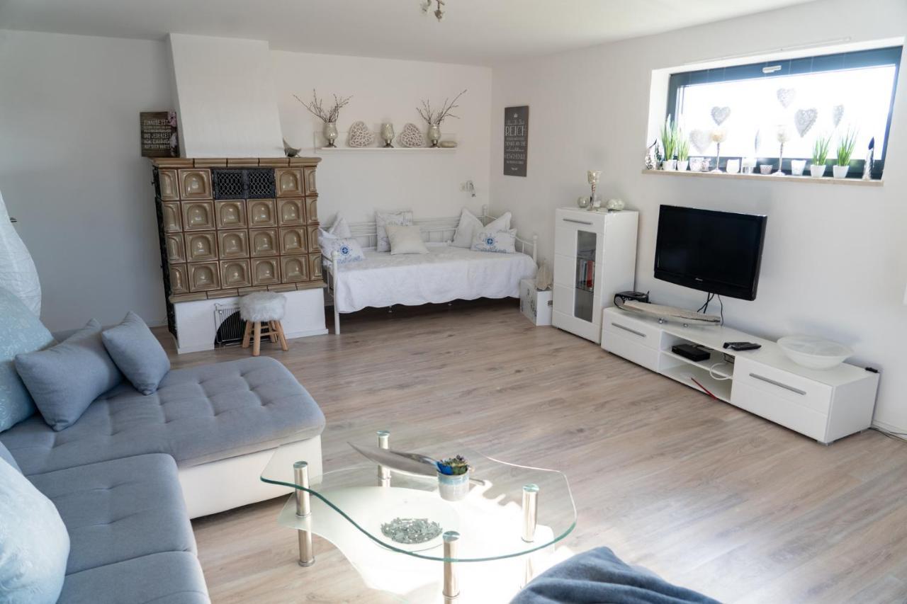 Ferienwohnung Im Idyll 1 هينغيرسبيرغ المظهر الخارجي الصورة