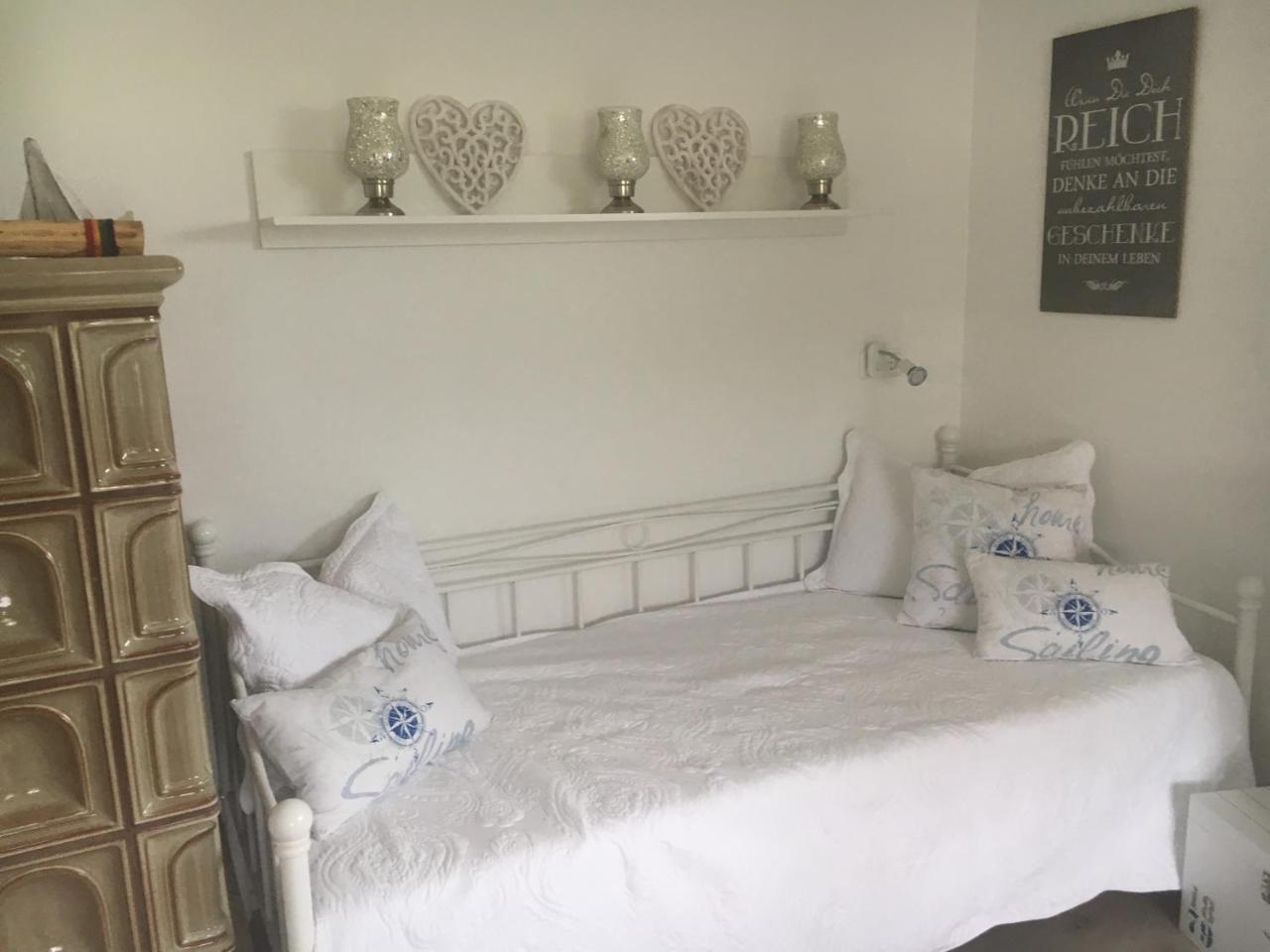 Ferienwohnung Im Idyll 1 هينغيرسبيرغ المظهر الخارجي الصورة